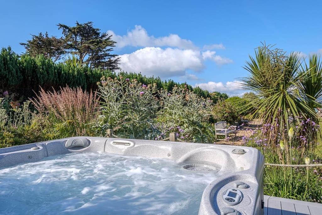 The Beach House-Devon- On The Beach- Sleeps 20 Villa Exmouth Exteriör bild
